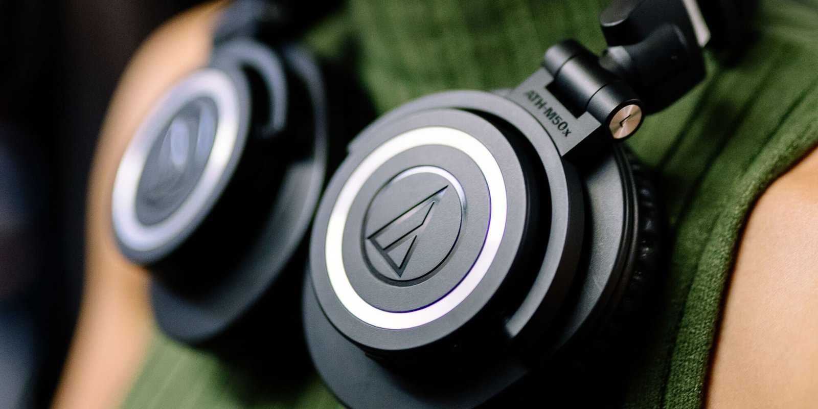 Audio-Technica ATH-M50XBT on DJ LAB website Lebanon UAE