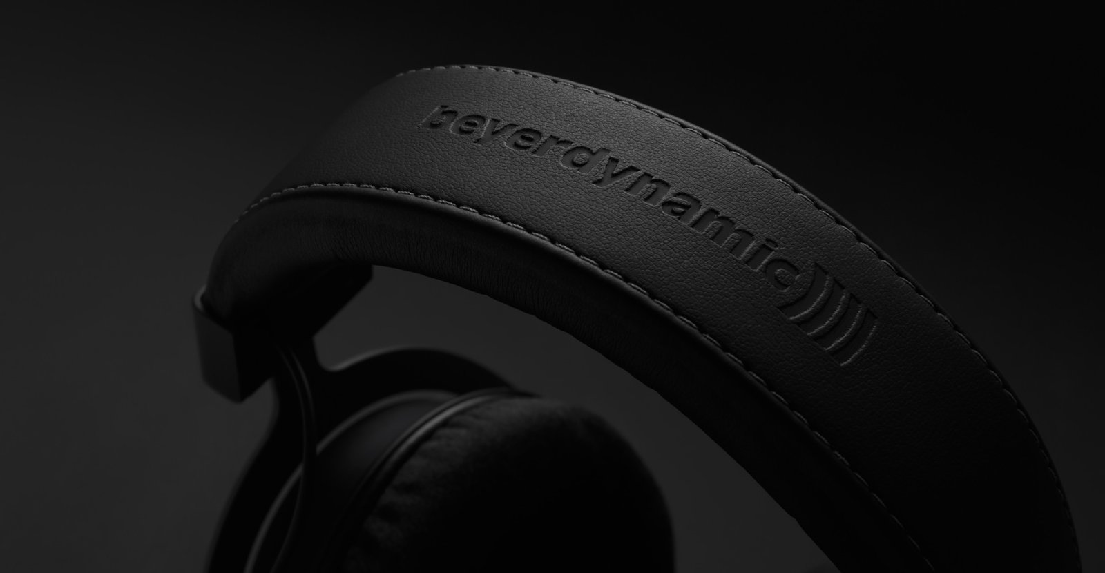 Beyerdynamic DT 1770 PRO on DJ LAB website Lebanon UAE