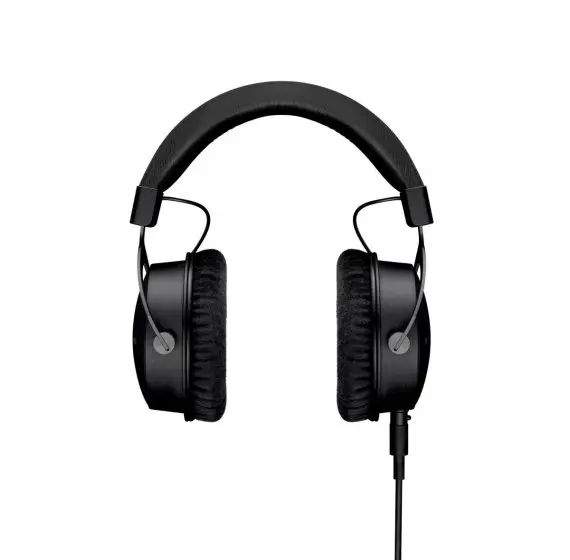 Beyerdynamic DT 1770 PRO on DJ LAB website Lebanon UAE