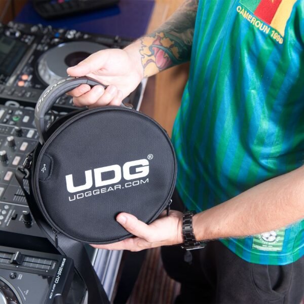 UDG Headphones case ON DJ LAB WEBSITE UAE LEBANON