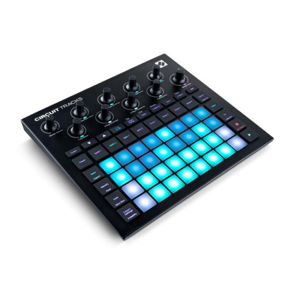 Novation CIRCUIT TRACKS Sampler & Groovebox - Image 3