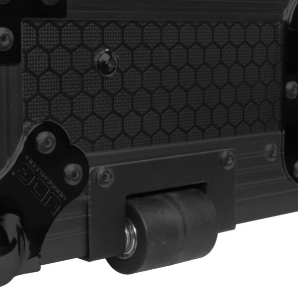 U91075BL UDG Ultimate Flight Case Pioneer XDJ-RX3 Blk Plus (L&W) on dj lab website lebanon uae